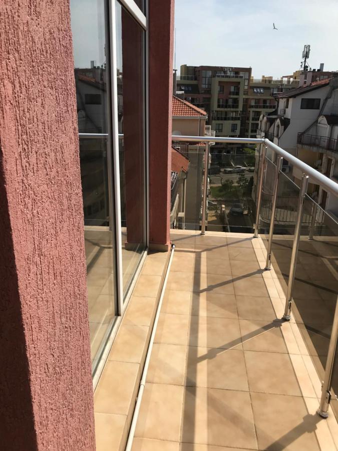 Red House Guest House Nesebar Esterno foto