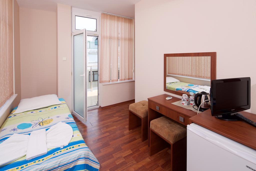 Red House Guest House Nesebar Camera foto
