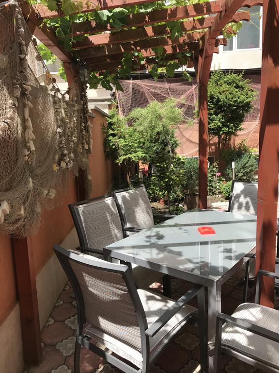 Red House Guest House Nesebar Esterno foto